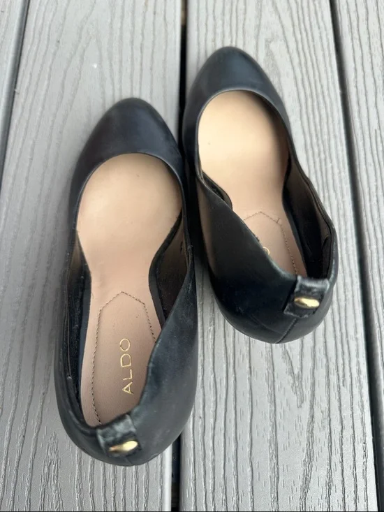 ALDO Black Leather Women's Round-Toe Wedge - Picture 4 of 8